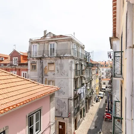 Alma Do Bairro * Lisboa